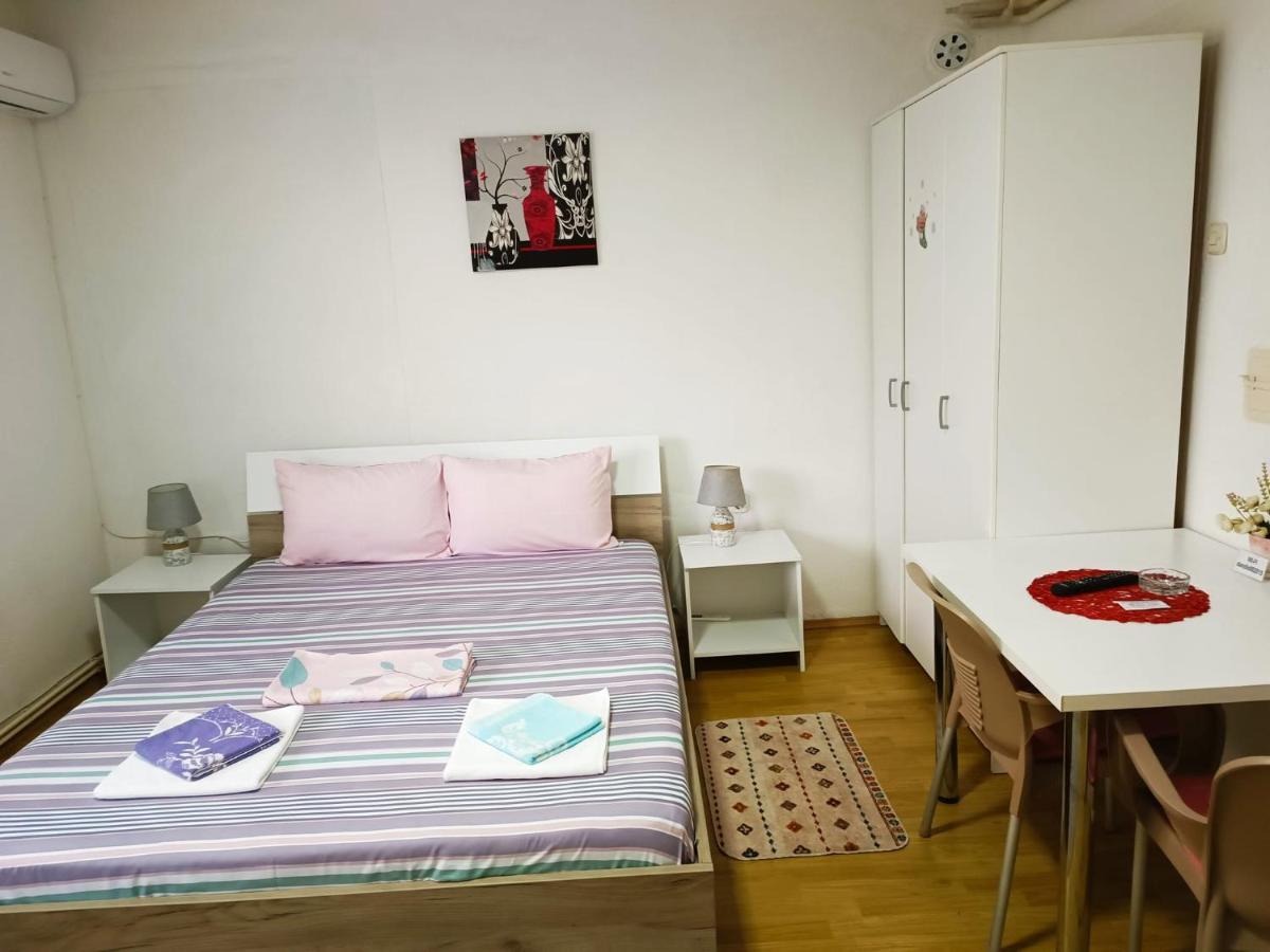 City Center Apartments 普里莱普 外观 照片