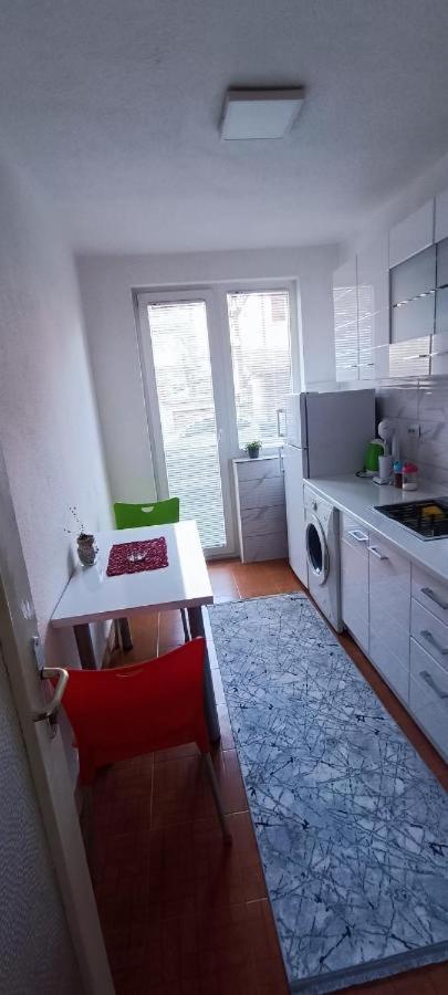 City Center Apartments 普里莱普 外观 照片