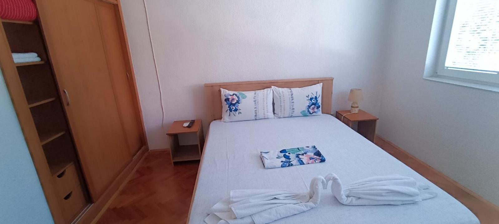 City Center Apartments 普里莱普 外观 照片