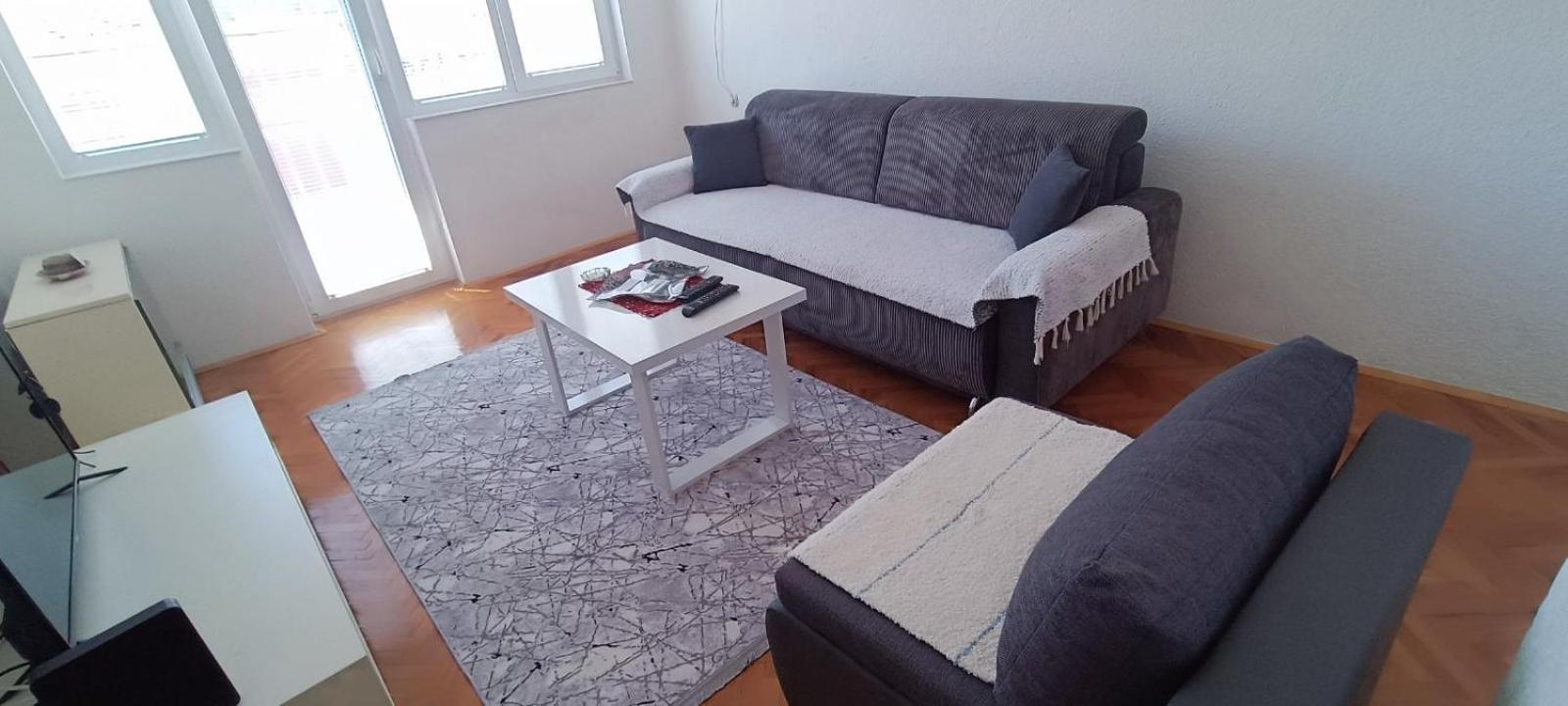 City Center Apartments 普里莱普 外观 照片