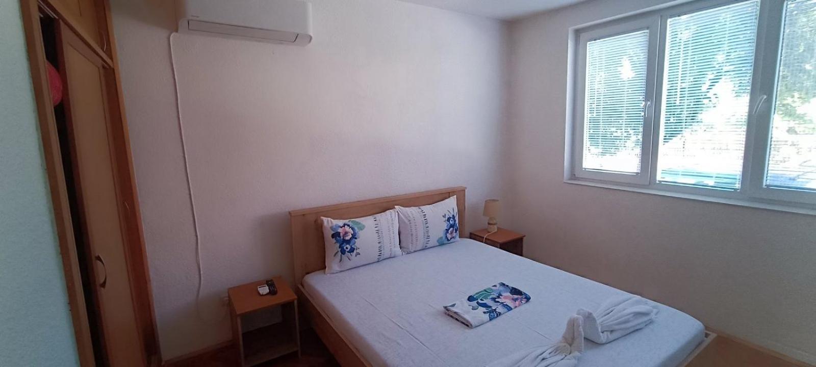 City Center Apartments 普里莱普 外观 照片